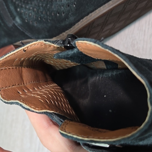 Vionic Women Chryssa Ankle Leather Heels Open Toe shoes sz 8 - Picture 15 of 16